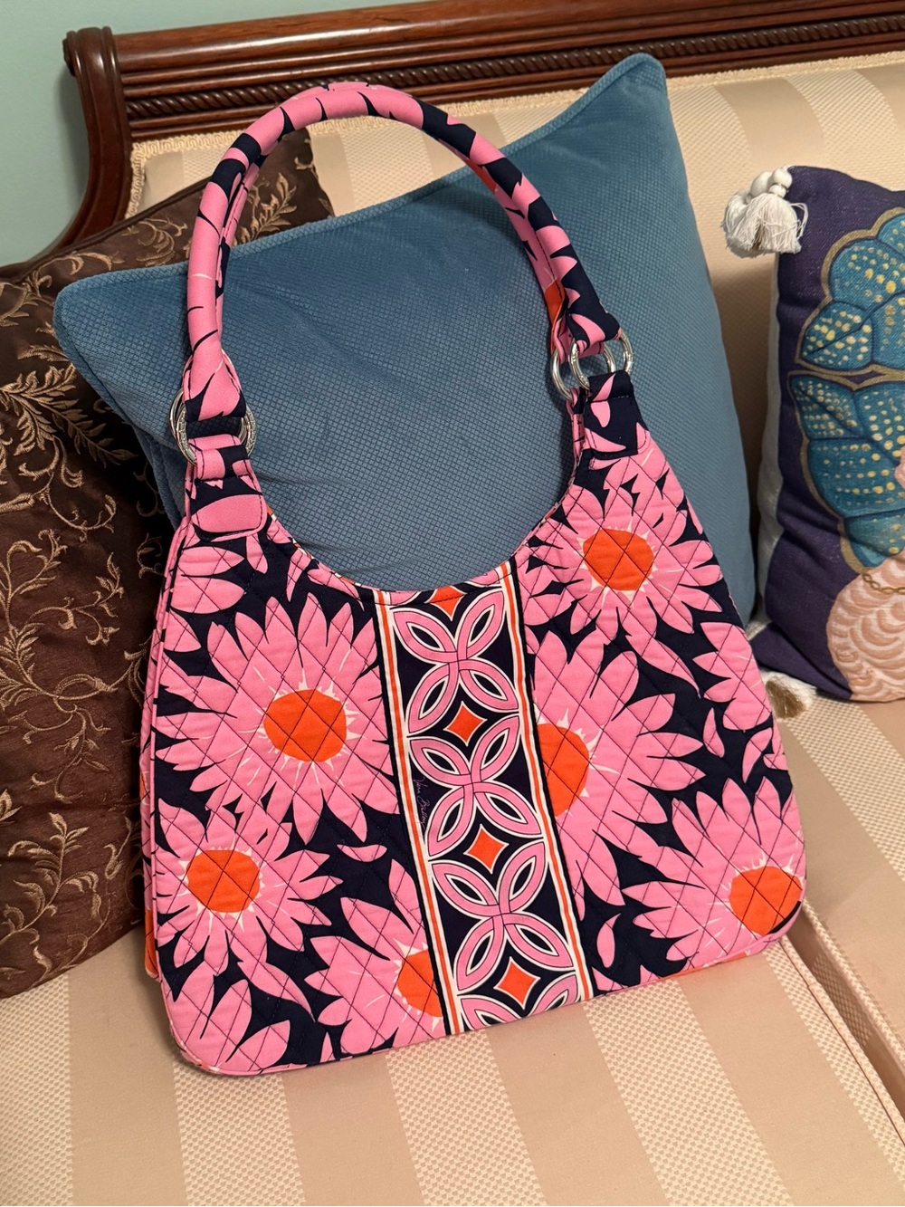New Vera Bradley Large Hobo Tote Bag Shoulder Purse Loves Me Daisy Design